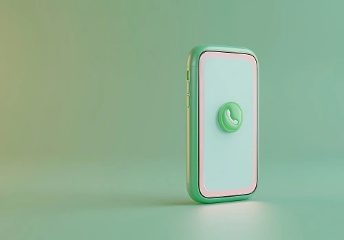 Celular com a logo do WhatsApp